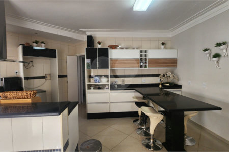 Casa à venda com 3 suítes no condomínio Vivendas do Lago, Sorocaba - SP