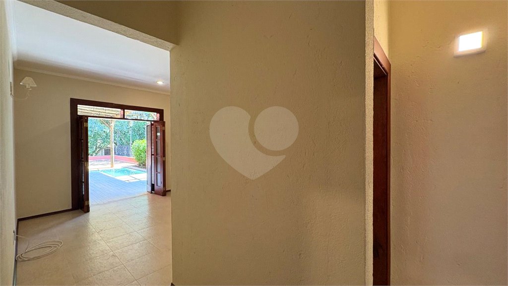 Casa à venda com 4 suítes no condomínio Vivendas do Lago, Sorocaba - SP