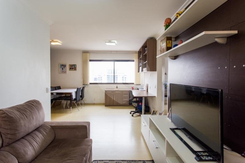 Apartamento à venda com 2 quartos, sendo 1 suíte, em Moema, São Paulo, SP