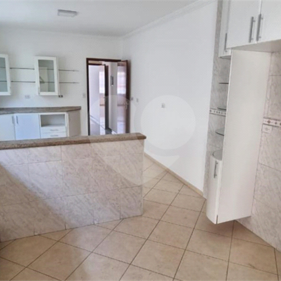 Lindo Sobrado a venda, na região da Cursino