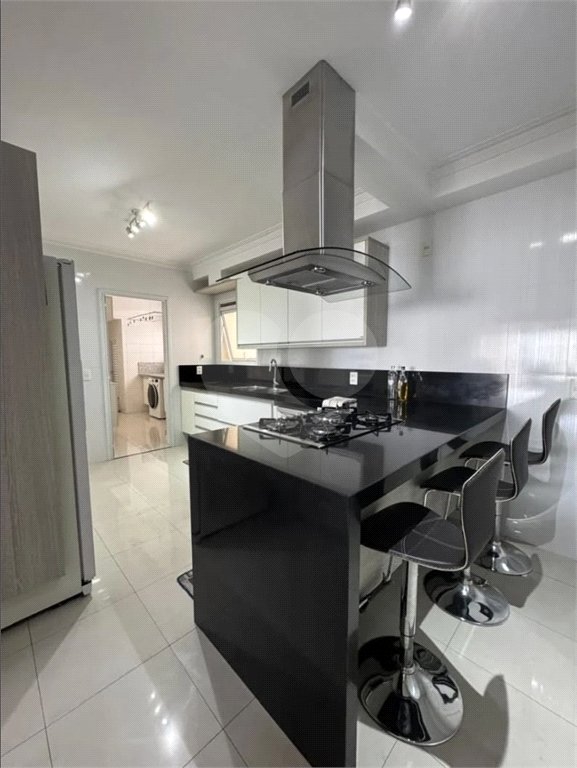 APARTAMENTO NA MOOCA LUXO - PORTEIRA FECHADA - 3 QUARTOS - 4 VAGAS ACEITA PERMUTA
