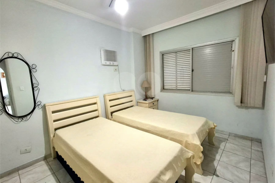 Apartamento à venda com 1 quarto em Vila Alzira, Guarujá, SP