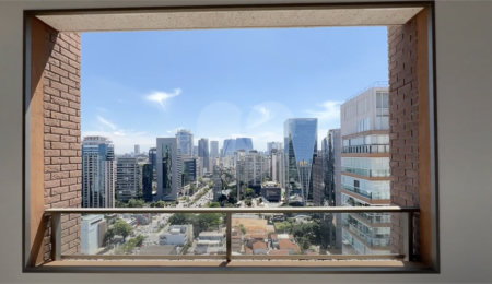 Apartamento à venda com 3 suítes em Vila Nova Conceição, São Paulo, SP