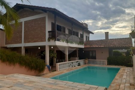 Casa com 4 dorms, Jardim Paulista, Atibaia