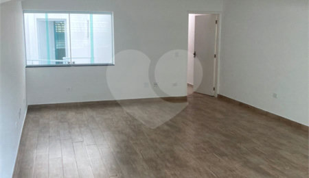 Sobrado à venda com 4 quartos, sendo 1 suíte,  em Ipiranga, São Paulo, SP