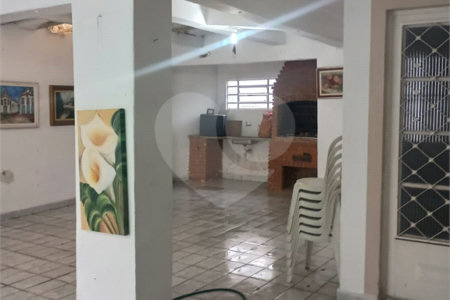 Casa à venda com 4 quartos, sendo 1 suíte, em Vila Cordeiro, São Paulo, SP