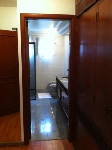 Apartamento à venda com 4 suítes em Real Parque, São Paulo, SP