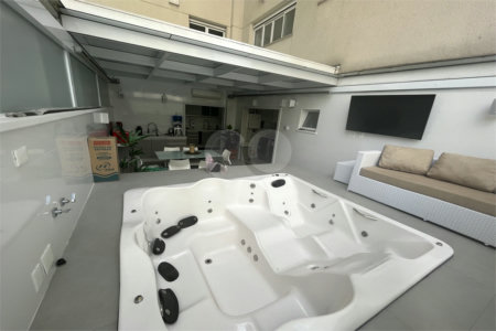 Apartamento à venda com 2 suítes em Barra Funda, São Paulo, SP