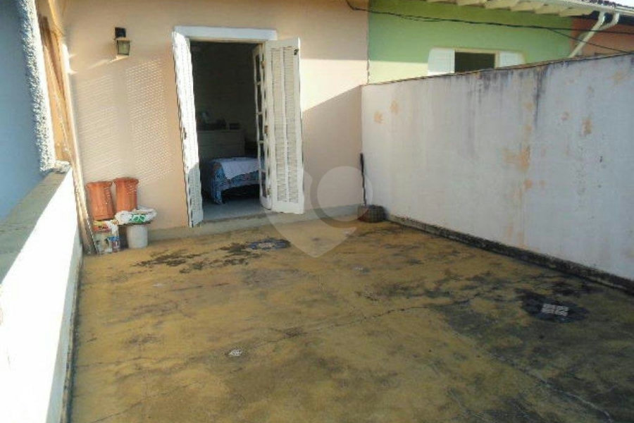 Sobrado à venda com 2 quartos em Tremembé, São Paulo, SP