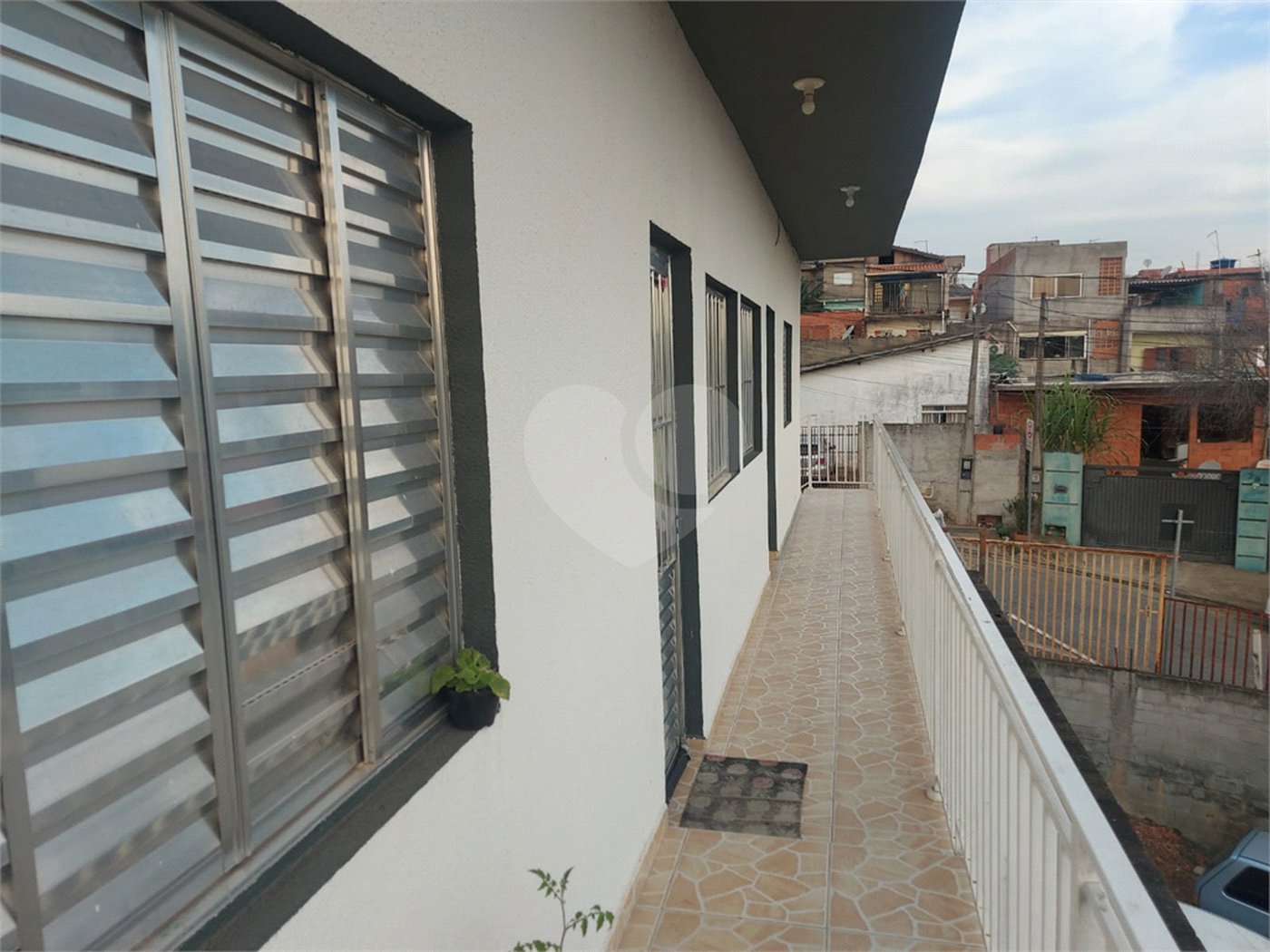 Sobrado à venda com 4 quartos em Capela, Vinhedo, SP