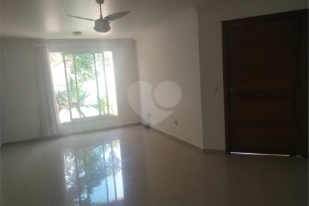 Casa à venda com 4 quartos, sendo 3 suítes, no condomínio Ibiti Royal Park, Sorocaba - SP
