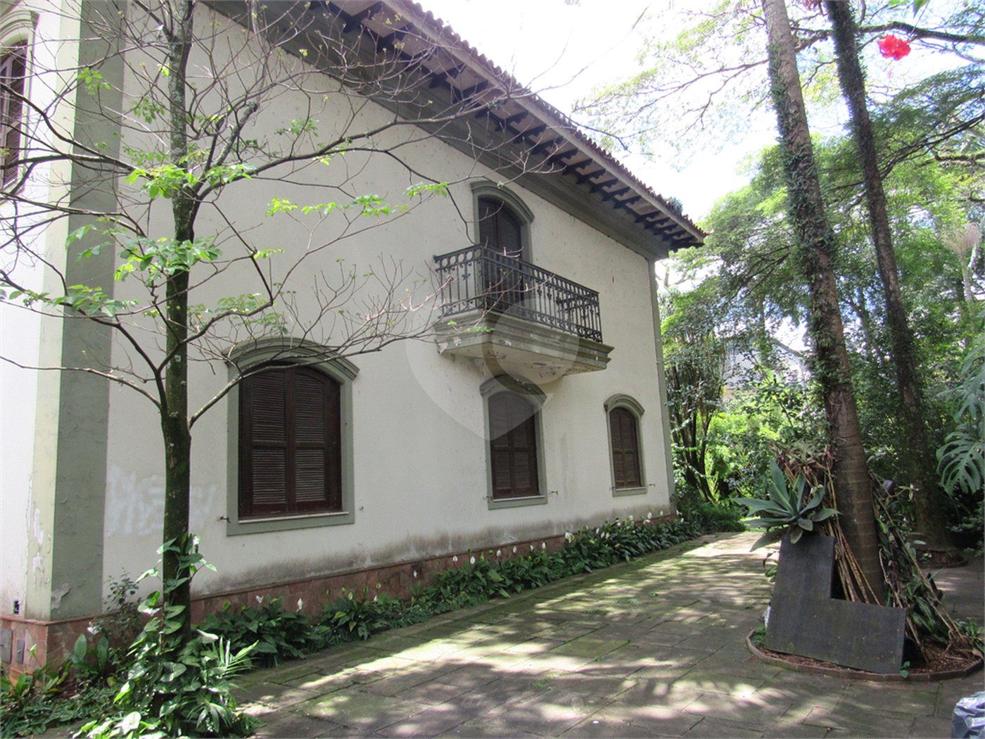 Casa à venda com 4 suítes em Jardim Guedala, São Paulo, SP