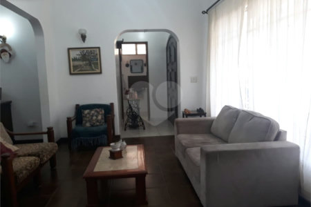 Casa à venda ou para alugar com 3 quartos, sendo 1 suíte, em Jardim Maria Trindade, São Roque, SP