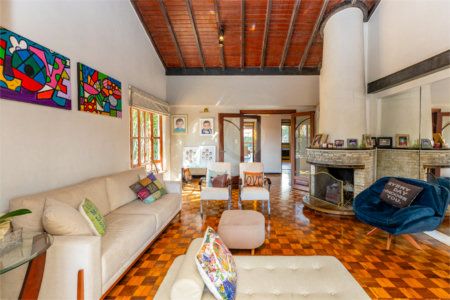 Casa à venda com 3 quartos, sendo 2 suítes,  em Alto da Boa Vista, São Paulo, SP