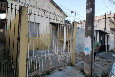 Casa à venda com 3 quartos, sendo 1 suíte, em Jardim Eusonia, Guarulhos, SP