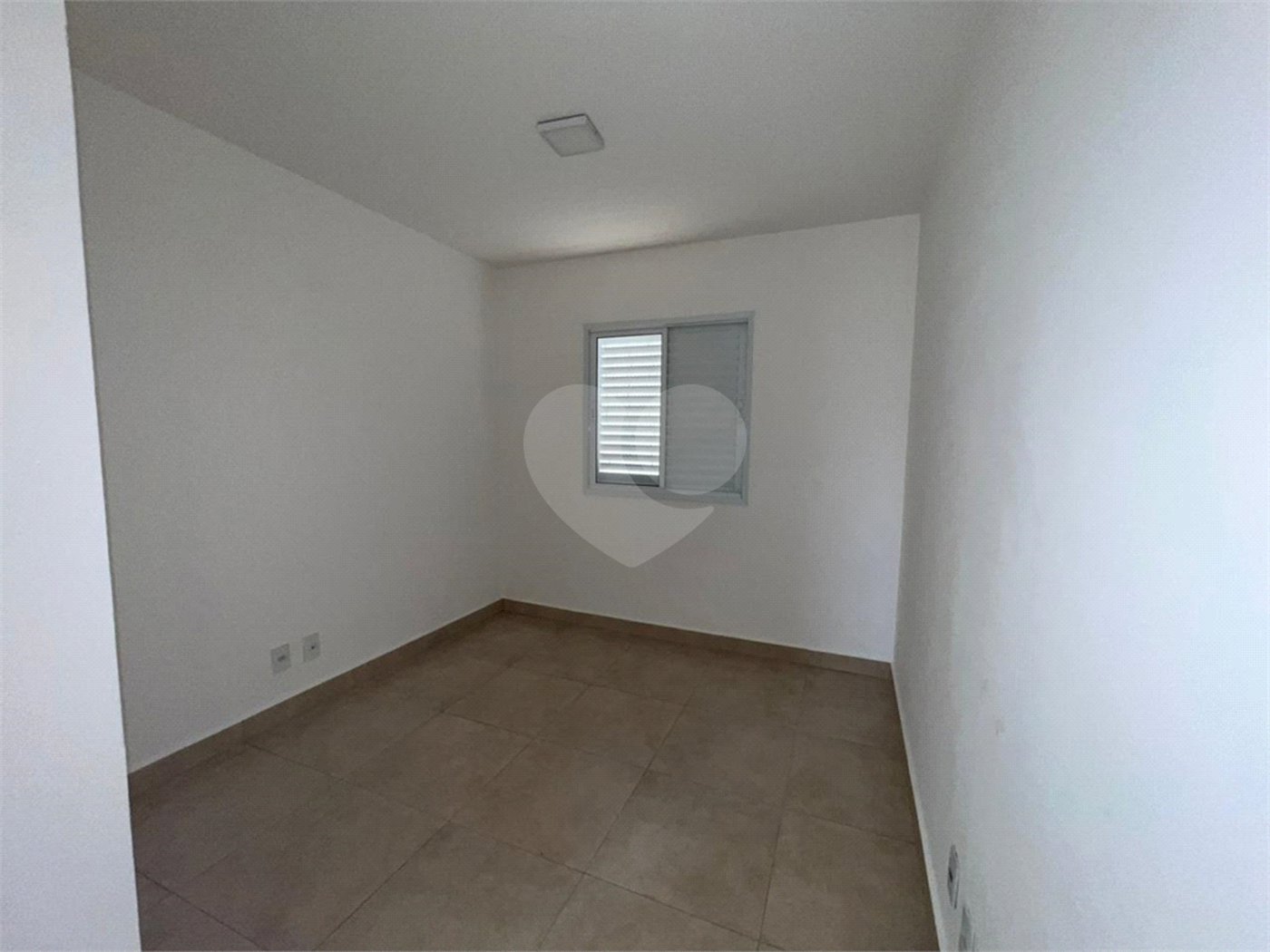 Apartamento à venda com 2 quartos, sendo 1 suíte, em Caguassu, Sorocaba, SP