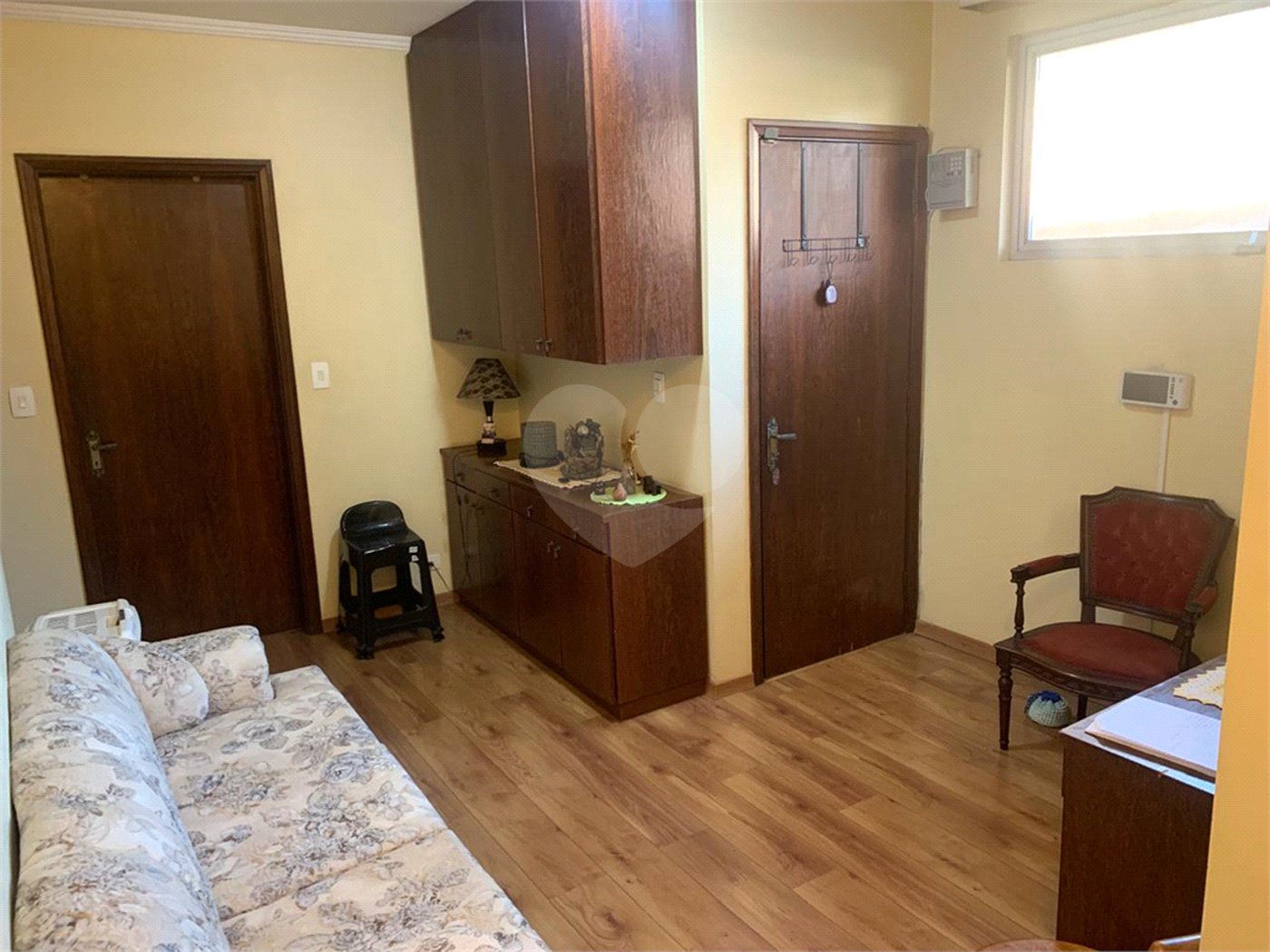 Casa à venda com 4 quartos, sendo 2 suítes, em Vila São Francisco, São Paulo, SP