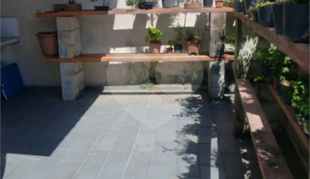Sobrado à venda com 3 quartos, sendo 1 suíte,  em Tremembé, São Paulo, SP