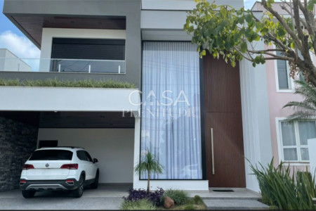 Casa em condomínio à venda com 3 suítes em Iporanga, Sorocaba, SP