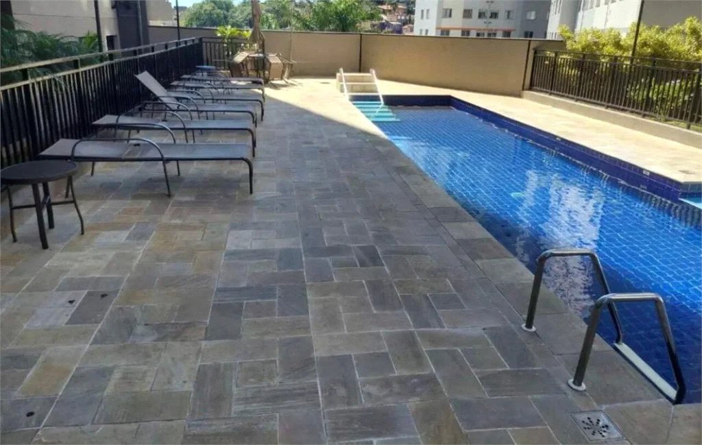Apartamento à venda com 2 quartos em Parque Maria Helena, São Paulo, SP