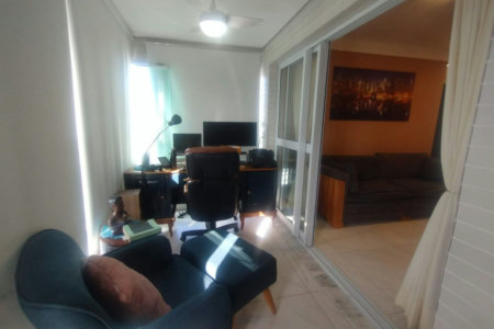 Apartamento Residencial à venda, Gonzaga, Santos - AP1742.