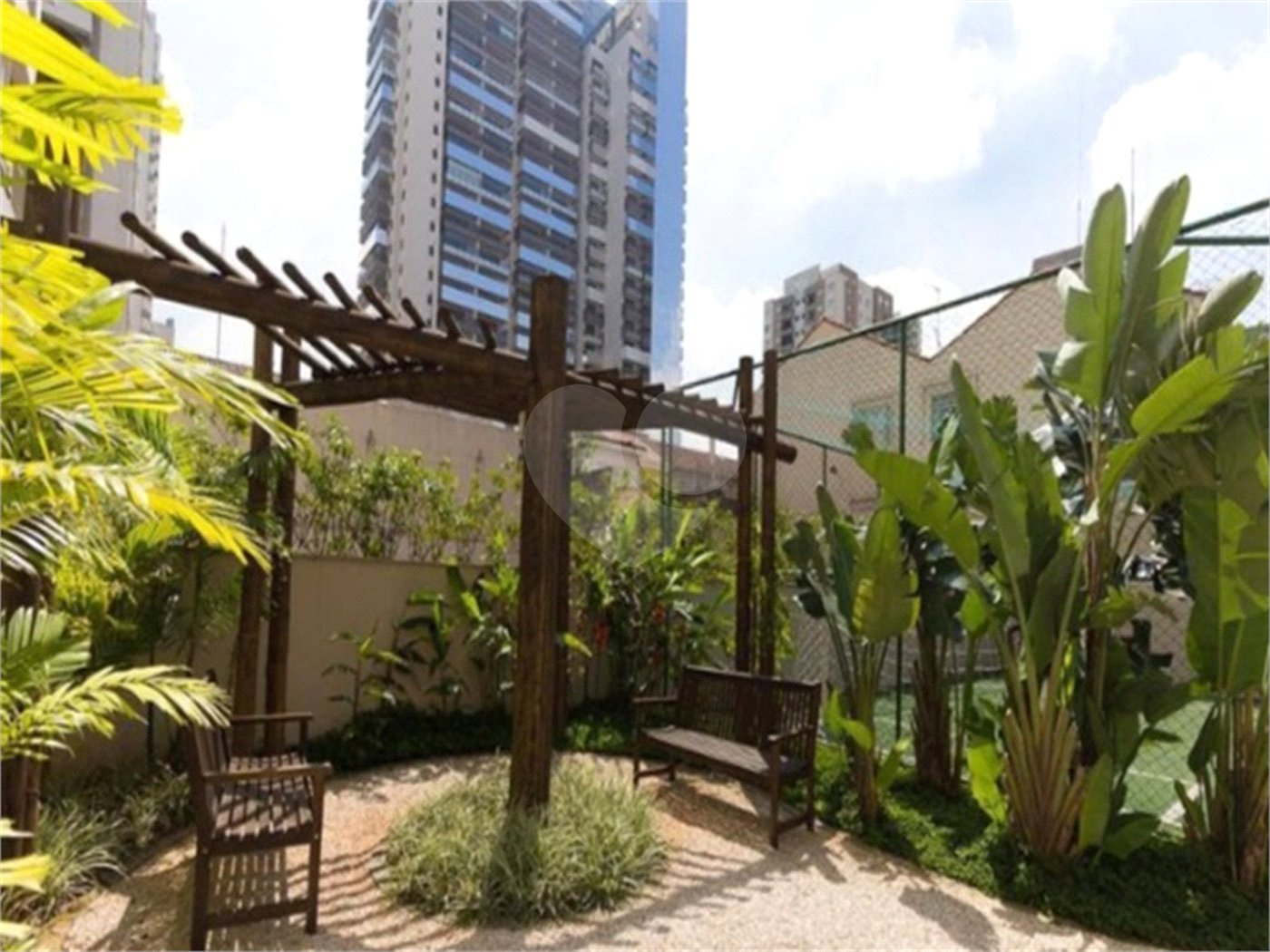 Apartamento à venda com 3 quartos, sendo 1 suíte, em Vila Nova Cachoeirinha, São Paulo, SP
