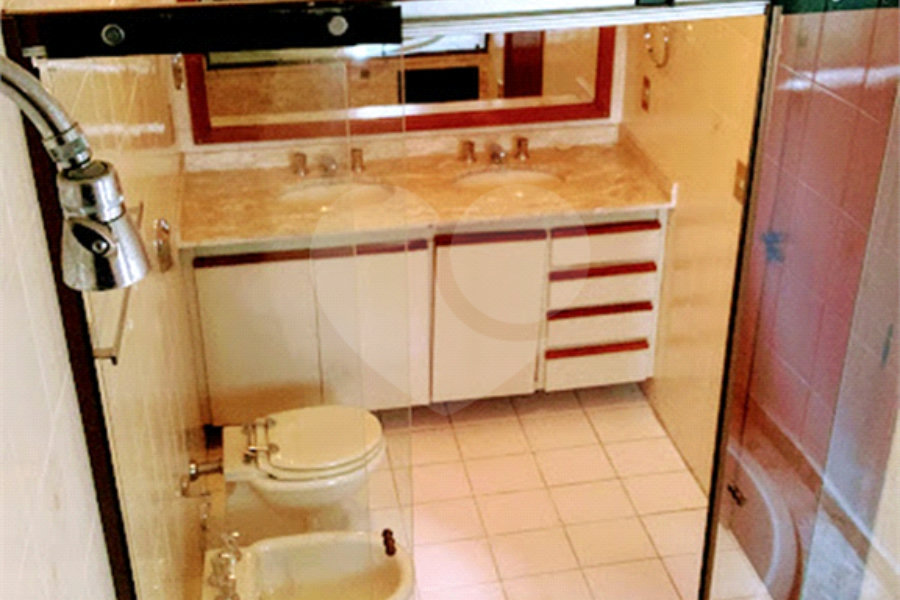 Apartamento à venda ou para alugar com 4 quartos, sendo 2 suítes, em Santana, São Paulo, SP
