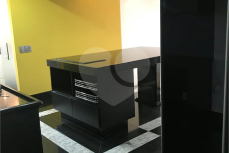 Apartamento à venda com 2 quartos, sendo 1 suíte, em Vila Andrade, São Paulo, SP