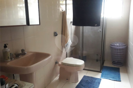 Sobrado à venda com 3 quartos, sendo 1 suíte, em Jardim Flórida, São Roque, SP