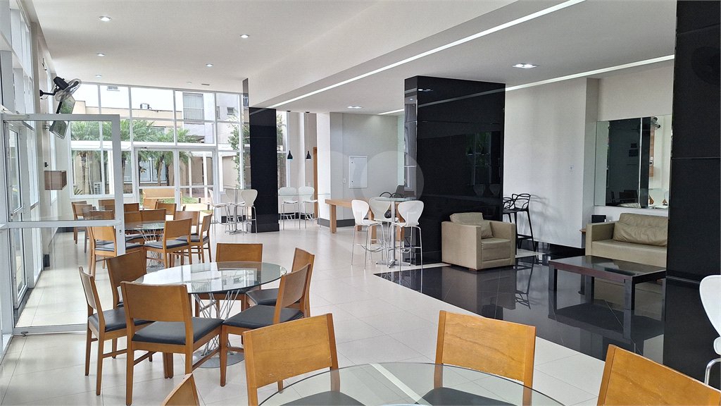 Apartamento à venda com 2 quartos, sendo 1 suíte,  em Vila Leonor, São Paulo, SP