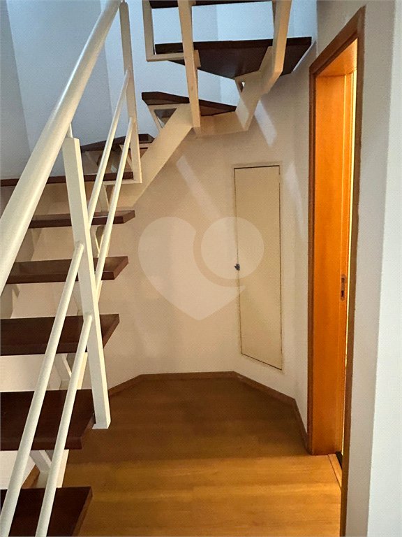 Duplex à venda com 2 quartos em Moema, São Paulo, SP