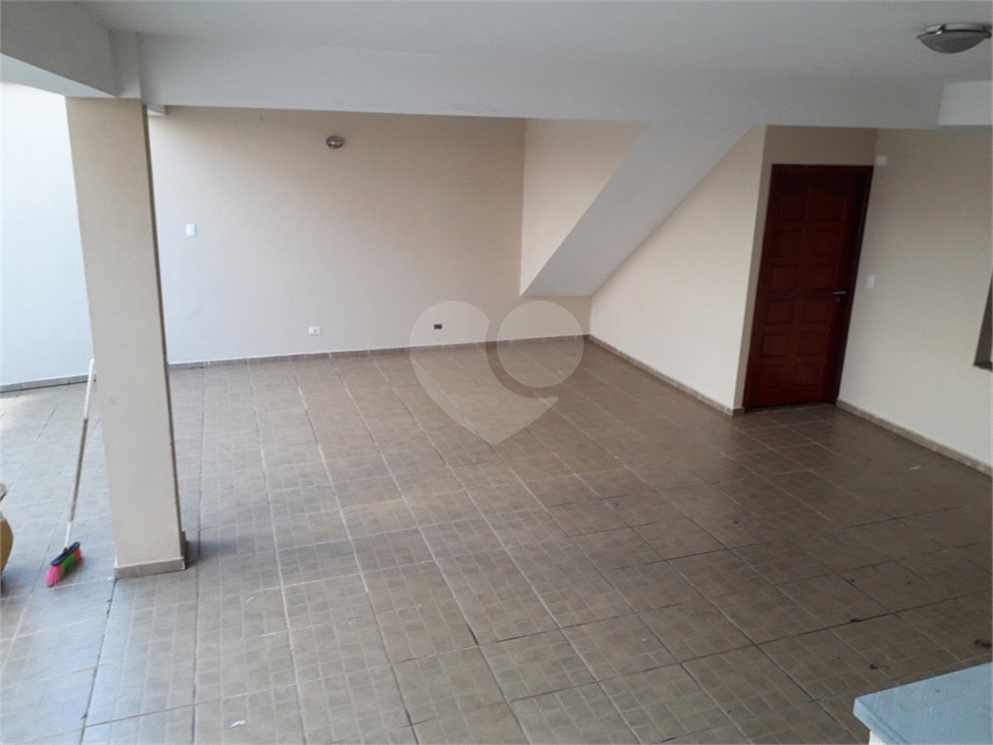 Sobrado à venda com 3 quartos, sendo 1 suíte, em Lar São Paulo, São Paulo, SP