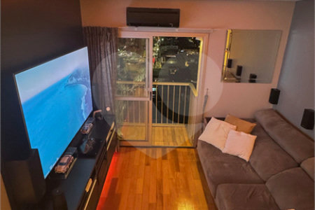 Apartamento à venda com 2 quartos, sendo 1 suíte, em Vila Olímpia, São Paulo, SP
