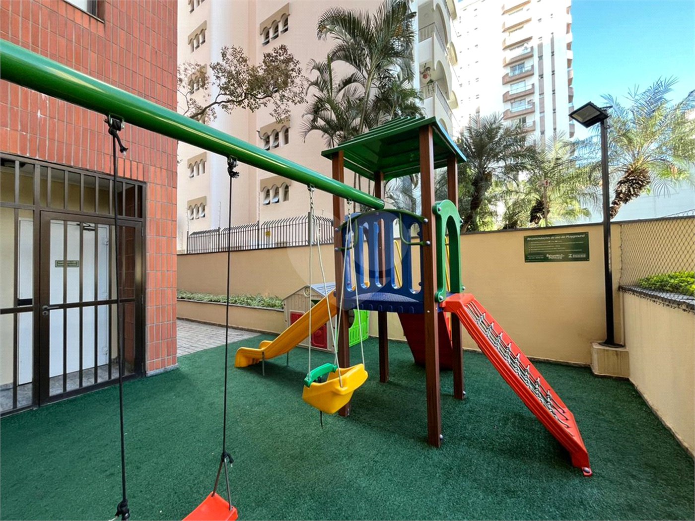 Apartamento à venda com 3 suítes em Vila Olímpia, São Paulo, SP