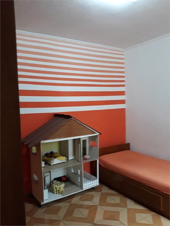 Casa à venda com 2 quartos, sendo 1 suíte, em Vila Anastácio, São Paulo, SP