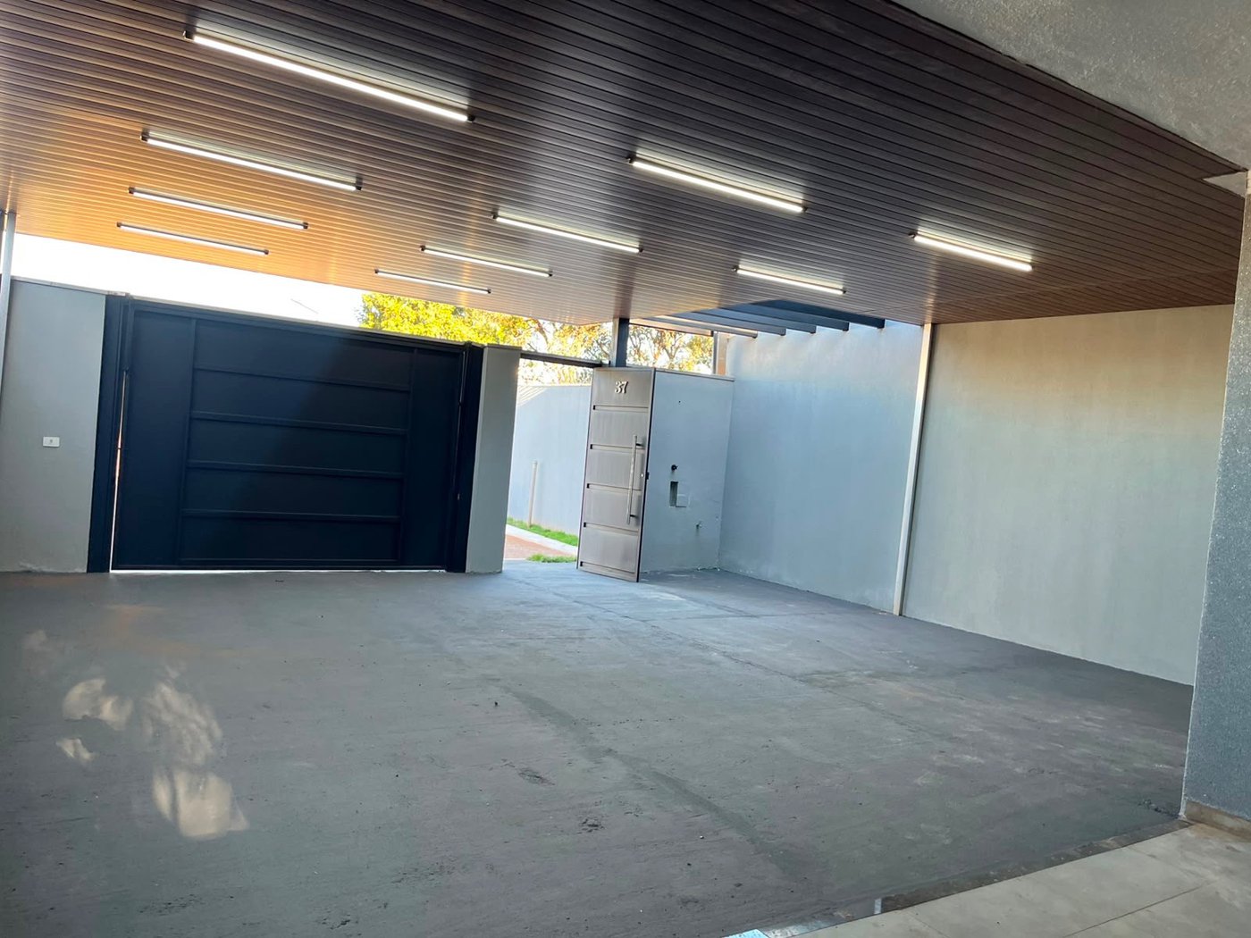 Casa à venda ou para alugar com 2 quartos, sendo 1 suíte,  em Jardim Bela Vista, Três Lagoas, MS
