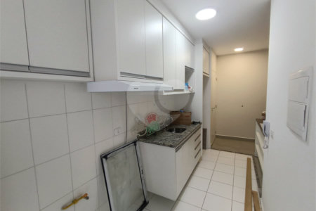 Apartamento à venda com 2 quartos em Estação, São Roque, SP