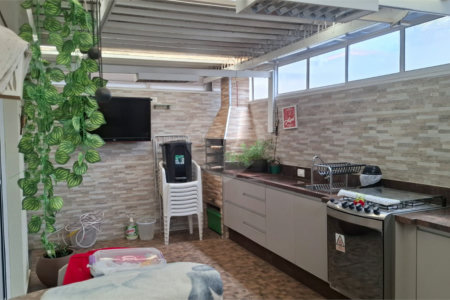 Casa à venda com 3 suítes no condomínio Villa das Flores, Mogi das Cruzes - SP