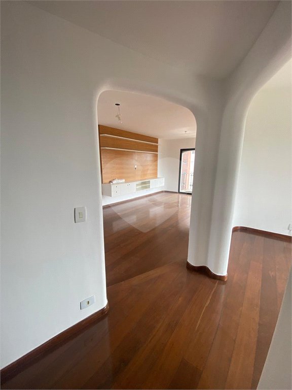 Apartamento para alugar com 3 suítes em Pinheiros, São Paulo, SP