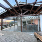 Casa à venda com 3 suítes no condomínio Riviera dos Pássaros, Joanópolis - SP