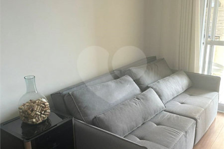 Apartamento à venda com 3 quartos, sendo 1 suíte,  em Jardim São Judas Tadeu, Guarulhos, SP