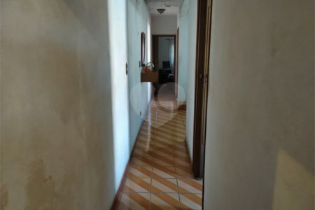 Sobrado à venda com 3 quartos em Chora Menino, São Paulo, SP