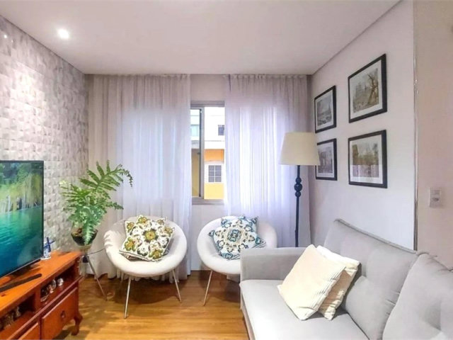 Apartamento à venda com 2 quartos, sendo 1 suíte,  em Lapa, São Paulo, SP