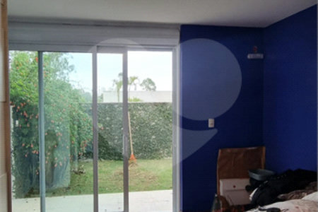 Casa à venda com 5 quartos, sendo 2 suítes, no condomínio Swiss Park, São Bernardo do Campo - SP