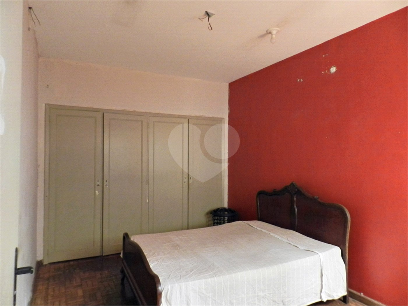 Casa à venda com 3 quartos, sendo 1 suíte,  em Jardim Sumaré, Ribeirão Preto, SP
