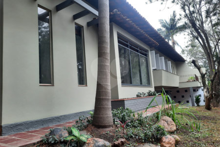 Casa Térrea à venda com 3 quartos, sendo 2 suítes,  em Jardim Marajoara, São Paulo, SP