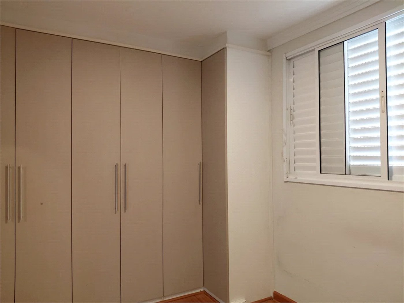 Apartamento à venda com 3 quartos, sendo 1 suíte, em Lapa, São Paulo, SP