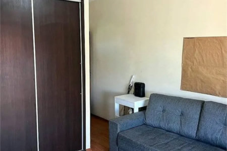 Sobrado à venda com 3 quartos, sendo 1 suíte,  em Parque Ipê, São Paulo, SP