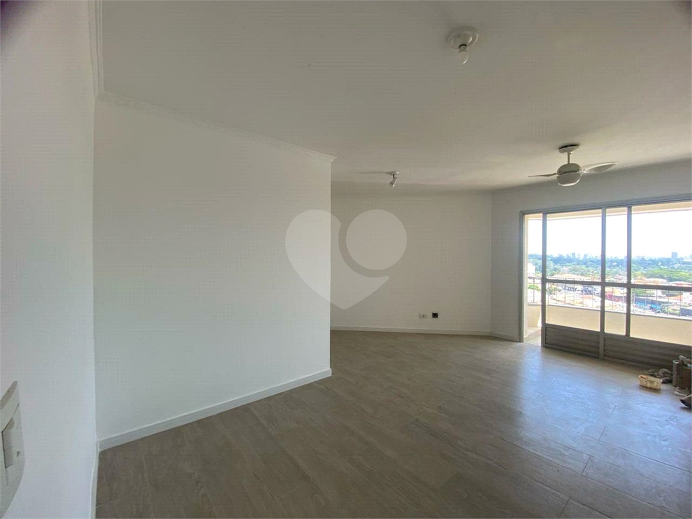 Apartamento à venda com 2 quartos em Vila Alexandria, São Paulo, SP