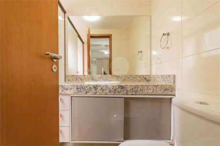 Apartamento à venda com 2 quartos, sendo 1 suíte, em Tijuca, Rio de Janeiro, RJ